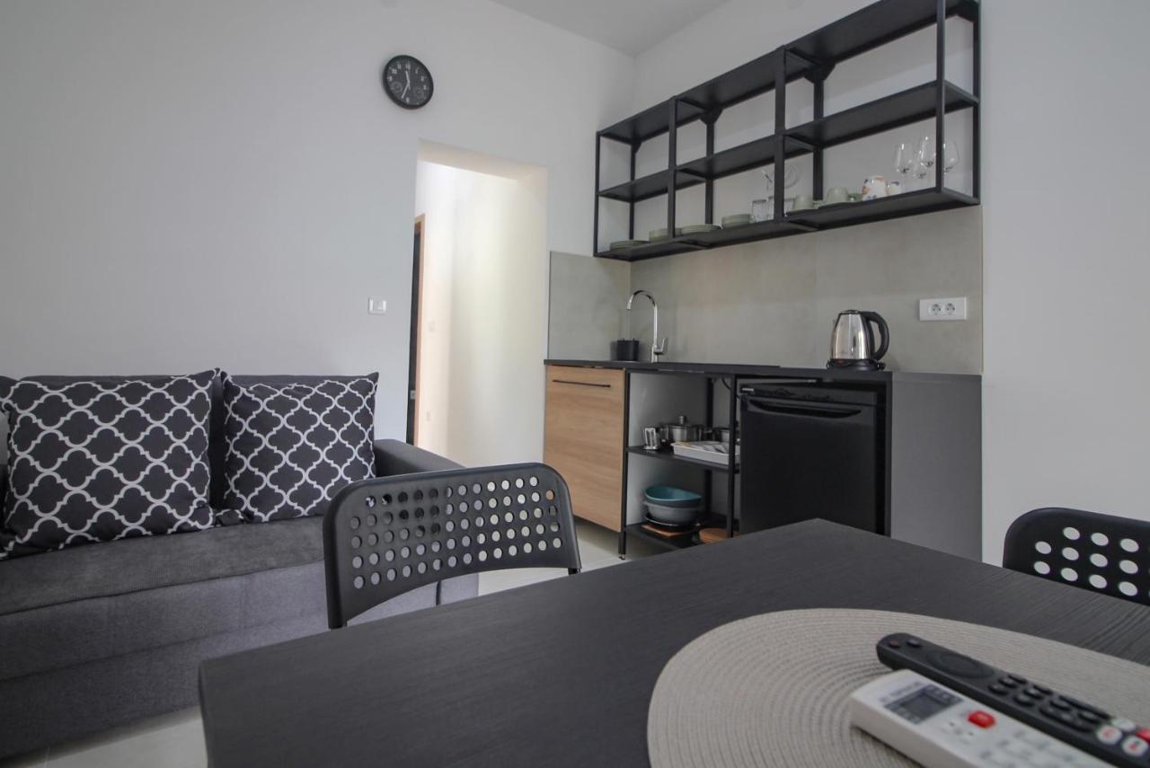 Apartman Toni Рогозница Экстерьер фото